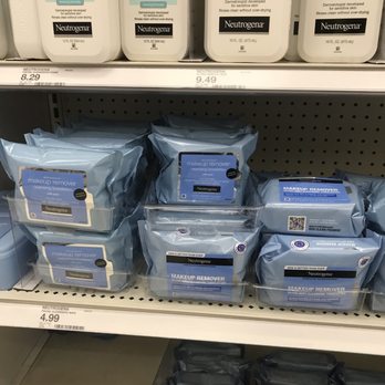 Target - Department Stores Near Me - Troy, Michigan