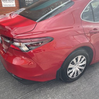 Bay Cities Auto Body - Body Shops Near Me - Harbor City, California