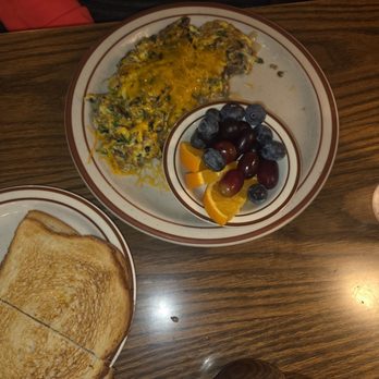 Stagecoach Restaurant - Spinach & sausage scramble with fresh fruit and sourdough toast. - American Near Me - Elk Grove, California Stagecoach Restaurant - Spinach & sausage scramble with fresh fruit and sourdough toast. - American Near Me - Elk Grove, California