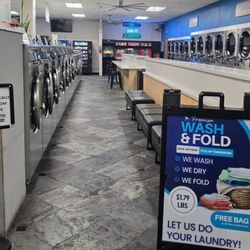 Soapbox Laundry Room and Pure Water - Ample seating throughout the store