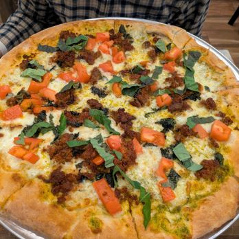 Mount Airy Inn - Large pizza (make your own) - New American Near Me - Mount Airy, Maryland Mount Airy Inn - Large pizza (make your own) - New American Near Me - Mount Airy, Maryland