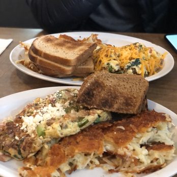 Jay's Cafe - Cafes Near Me - Kenmore, Washington