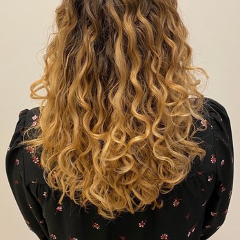 The Curly Hair Studio - Hair Salons Near Me - Beaverton, Oregon