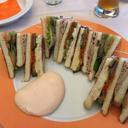 Pizzeria Casablanca - Club sandwich casablanca favoloso