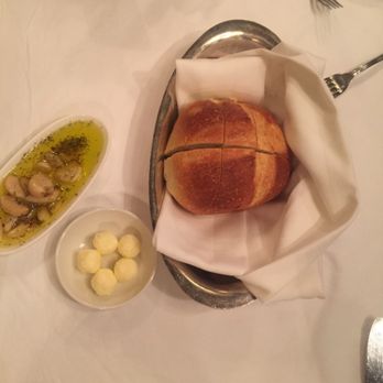 Il Verdi - Bread garlic oil - Italian Near Me - Atlantic City, New Jersey