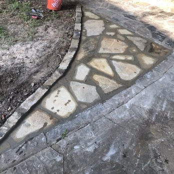 Qro Concrete - a concrete walkway being laid - Masonry/Concrete Near Me Qro Concrete - a concrete walkway being laid - Masonry/Concrete Near Me