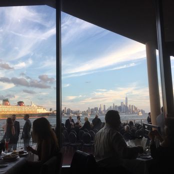 Chart House - Seafood Near Me - Weehawken, New Jersey Chart House - Seafood Near Me - Weehawken, New Jersey