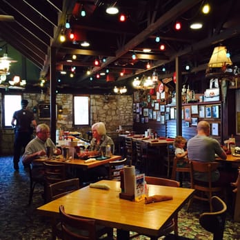 The County Line - A great dining room! - Barbeque Near Me - Austin, Texas The County Line - A great dining room! - Barbeque Near Me - Austin, Texas
