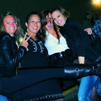 Eagan's SeptemberFest - Having fun at Eagan's SeptemberFest! - Music Venues Near Me - Eagan, Minnesota Eagan's SeptemberFest - Having fun at Eagan's SeptemberFest! - Music Venues Near Me - Eagan, Minnesota