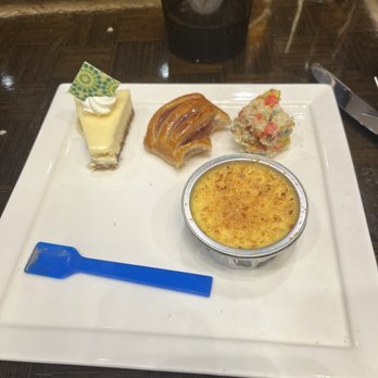 Wicked Spoon - Cremè Brûlée chz cake fruity pebbles rice crispy treat - Buffets Near Me - Las Vegas, Nevada
