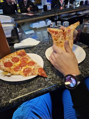 50 Yard Line Sports Bar @Pizza Como