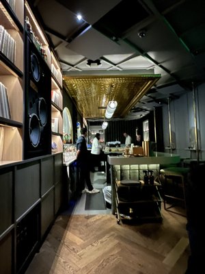 Convoy Music Bar by null