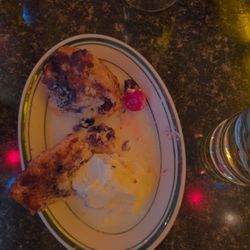 Hudson Diner - Grilled Bluebery Muffin w/Vanilla Ice Cream