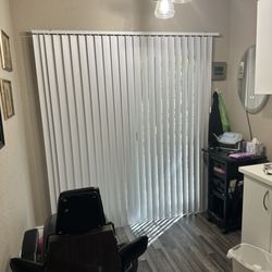 American Trends Hair & Nails - Permanent makeup room