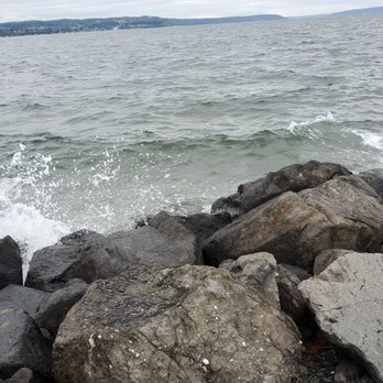 Mukilteo Light Station and Lighthouse Park - Parks Near Me - Mukilteo, Washington