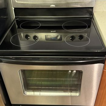 Hyatt House Denver Tech Center - Stove Oven - Hotels Near Me - Englewood, Colorado Hyatt House Denver Tech Center - Stove Oven - Hotels Near Me - Englewood, Colorado