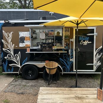 Muse Coffee Truck - Truck from the front - Coffee & Tea Near Me - Austin, Texas Muse Coffee Truck - Truck from the front - Coffee & Tea Near Me - Austin, Texas