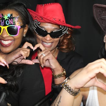 Efotoz - Photo Booth Rentals Near Me Efotoz - Photo Booth Rentals Near Me