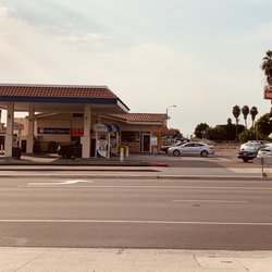 Arco 5194 Waring Road SD 92120