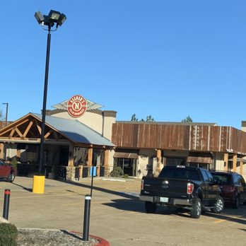 Naaman's BBQ - Outside - Barbeque Near Me - Texarkana, Texas