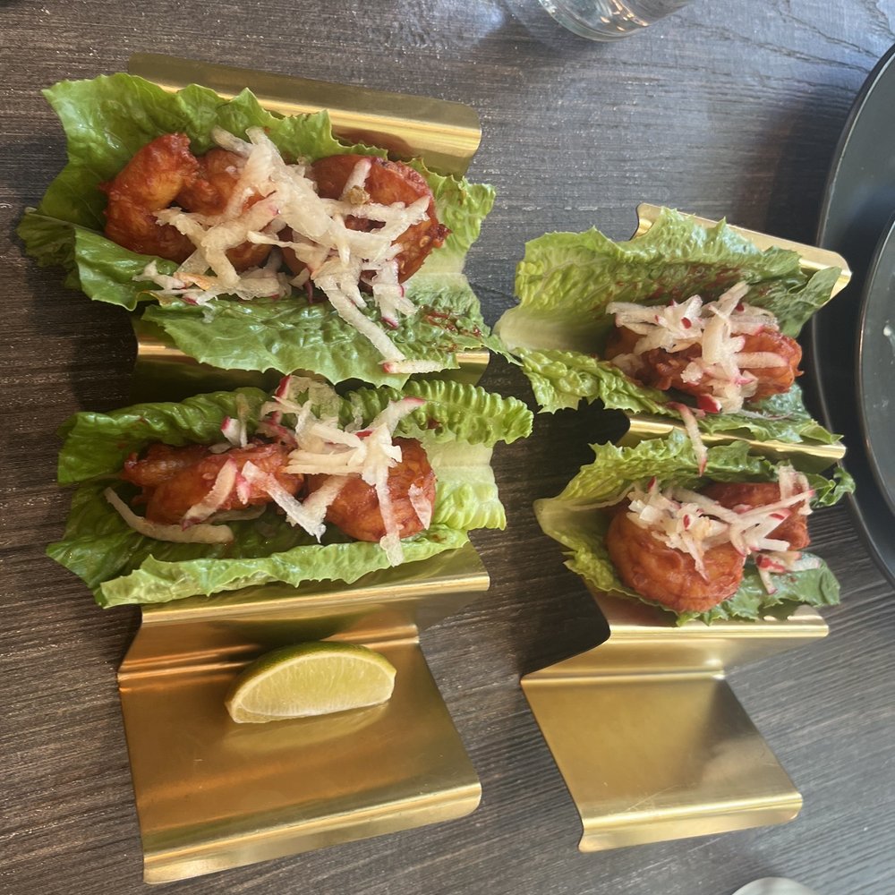 Four Monkeys - Shrimp lettuce wraps - Indian Near Me - Summit, New Jersey