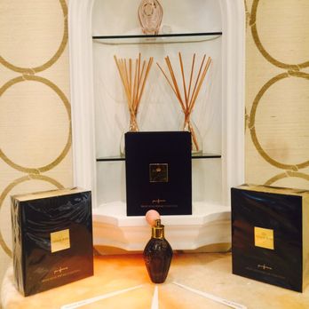 Tresor Rare - Skin Care Near Me - Honolulu, Hawaii Tresor Rare - Skin Care Near Me - Honolulu, Hawaii
