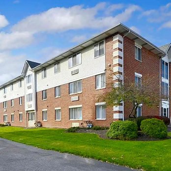 Bedford Crossing Apartment Homes - Apartments Near Me - Bedford, Ohio Bedford Crossing Apartment Homes - Apartments Near Me - Bedford, Ohio