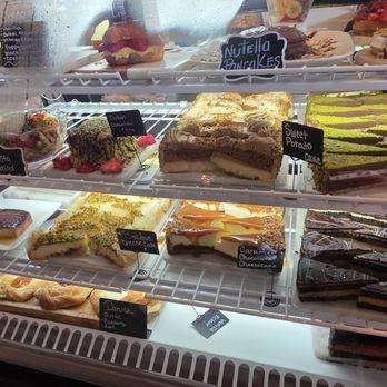Vavela Cafe - Desserts Near Me - Charlotte, North Carolina