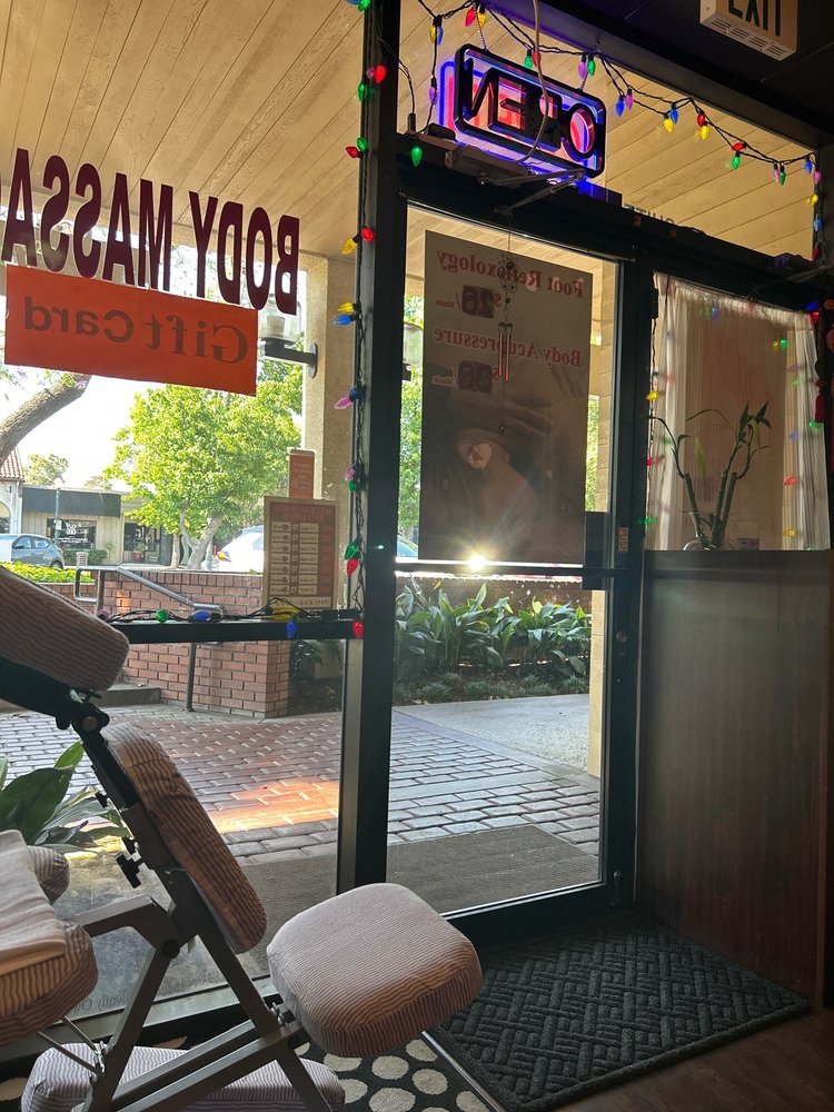 ACUPRESSURE MASSAGE HEALTH CENTER 30 Photos & 98 Reviews 250 W 1st