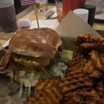 The Goat - The smokeshow - Burgers Near Me - Portsmouth, New Hampshire