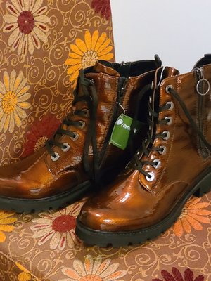 Alec S Shoes 1617 Southwood Dr Nashua Nh Shoe Stores Mapquest