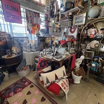 The Junction Antiques - Antiques Near Me - San Antonio, Texas The Junction Antiques - Antiques Near Me - San Antonio, Texas