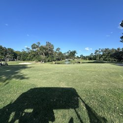 Mark Bostick Golf Course - Beautiful par 3