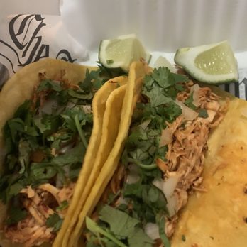 Comalli Taqueria - Tinga tacos  taste just as amazing as they look if not better!! - Tacos Near Me - West Reading, Pennsylvania