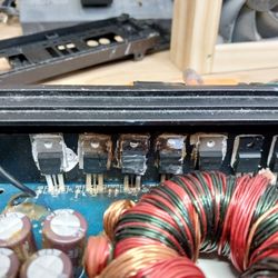 TechU-Rescue - Memphis audio car amplifier; blown power mosfets.