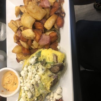 Waffles INCaffeinated - Vegetarian omelet - Breakfast & Brunch Near Me - Pittsburgh, Pennsylvania