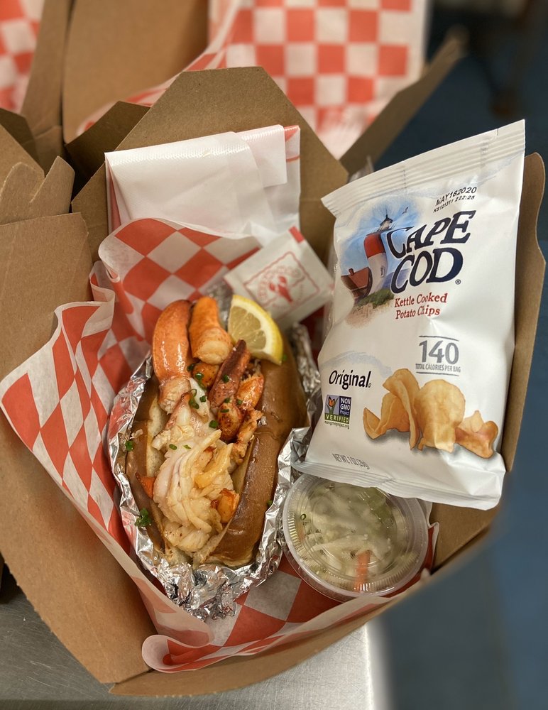 VALLEY FISH CO 47 Photos & 12 Reviews 144 Hartford Ave, East Granby