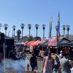 Handlebar Bike Tours - El Gato Night Market