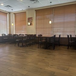 Happy Wok - Dining room