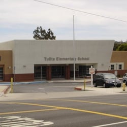 Tulita Elementary School - Tulita