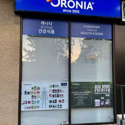 Oronia - .. side window and some product information.