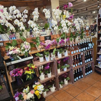 The Fresh Market - Grocery Near Me - Roanoke, Virginia The Fresh Market - Grocery Near Me - Roanoke, Virginia