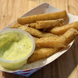 GrindTruck - Yucca fries with citrus aioli
