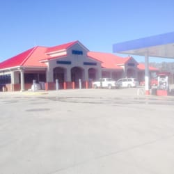 Fred’s Travel Center - Exterior on Thanksgiving Day!