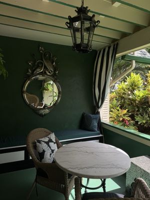 Historic Wailuku Inn by null
