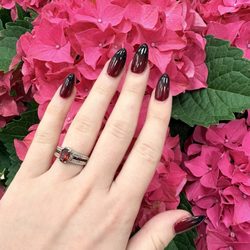Soho Nails & Spa - Full set - Almond Shape - Red to black ombré