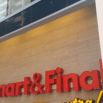 Smart & Final Extra! - Let's chk it out - Grocery Near Me - Los Angeles, California