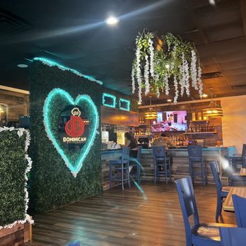 Dominican restaurant - Bars Near Me - Richardson, Texas