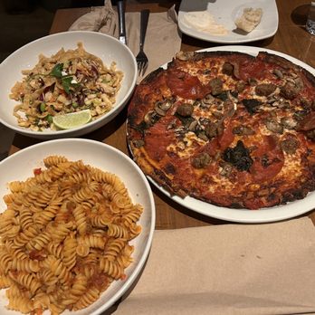 California Pizza Kitchen - Marinara pasta, Thai chicken salad (the best), and gluten-free mushroom sausage pizza - Pizza Near Me - Brea, California