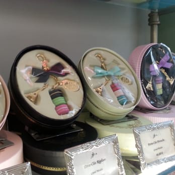 Ladurée - Macarons Near Me Ladurée - Macarons Near Me
